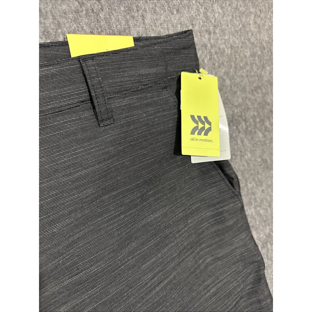 All In Motion Men's Shorts Gold Unlined Black 7" Inseam Size 40 - Picture 3 of 9